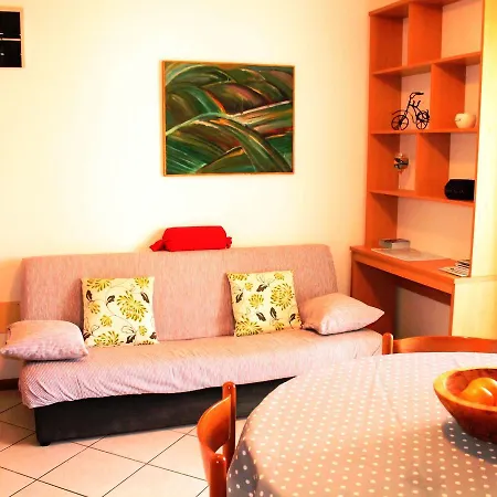 Cozy In Near Beach Rovinj