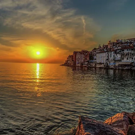 Cozy In Near Beach Lejlighed Rovinj